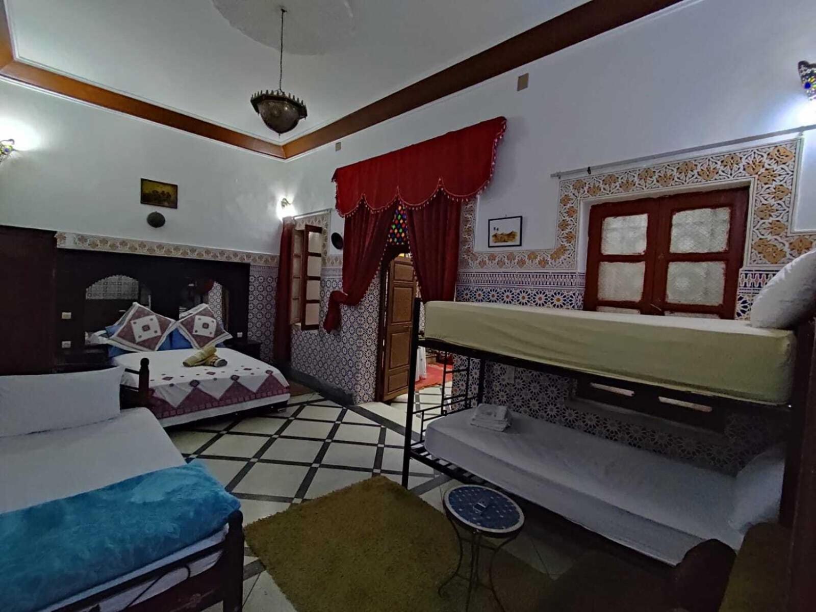 ดาห์ อัลห์ ทาดลา Hotel เฟส ภายนอก รูปภาพ